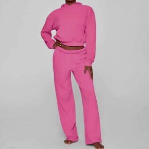 SKIMS SUGAR PINK * RARE* SET